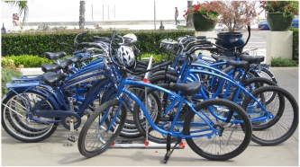 Santa Barbara Beachfront Hotel: the Oceana, has bikes for guests to use Santa Barbara Beachfront Hotel: the Oceana, has bikes for guests to use