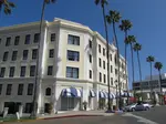 The Grande Colonial La Jolla luxury hotel is downtown, close to restaurants and shopping, with historic charm, and a highly acclaimed restaurant.