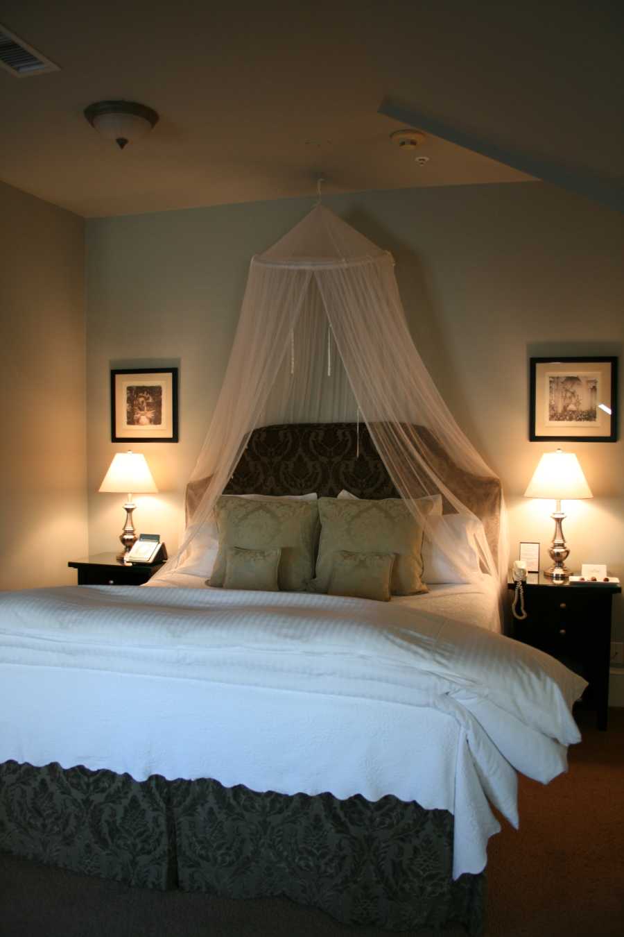 Guest bedroom at 1801 First bed and breakfast inn in Napa Valley