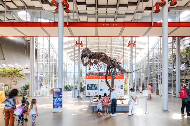 Entrance to the California Academy of Sciences