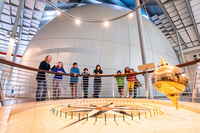 Foucault's Pendulum at the California Academy of Sciences