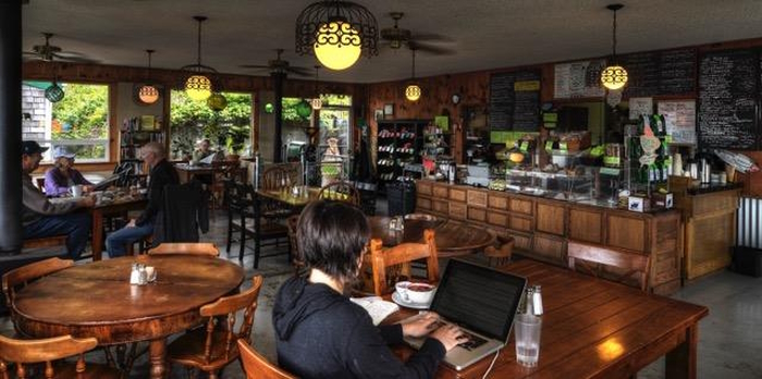 The Green Salmon cafe-restaurant in Yachats, Oregon