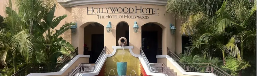 Entrance to the Hollywood Hotel, a budget hotel in Los Angeles