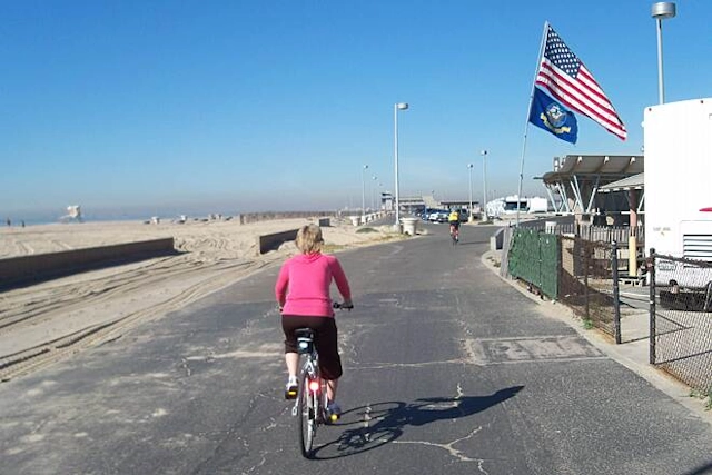 Huntington Beach Bike Trail