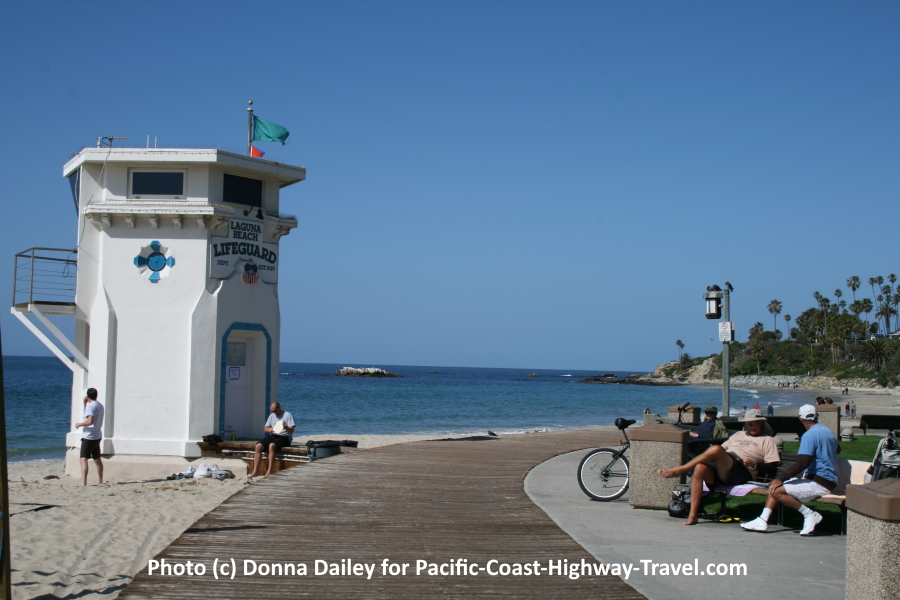 The Casa Laguna Hotel and Spa in Laguna Beach is right on the Pacific Coast Highway and has luxury rooms, a swimming pool, and real gourmet breakfasts.
