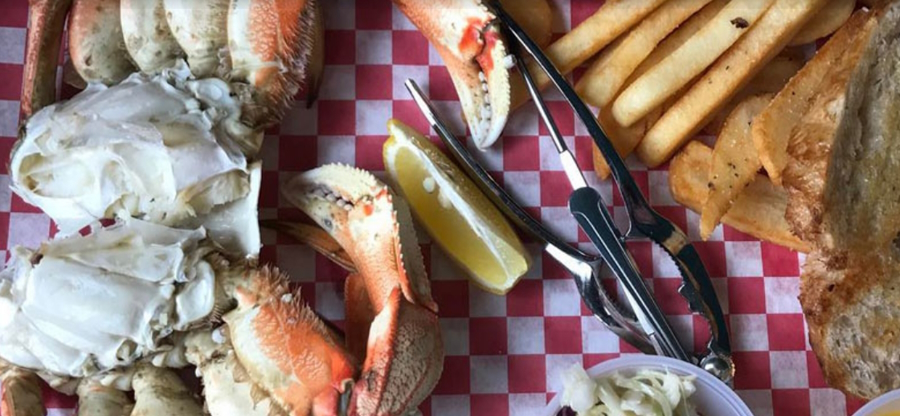 Seafood display at the Luna Sea Fish House in Yachats, Oregon