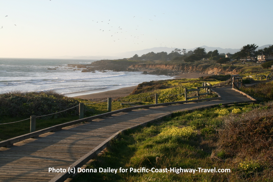 The boardwalk in front of The Pelican Inn and Suites in Cambria, California