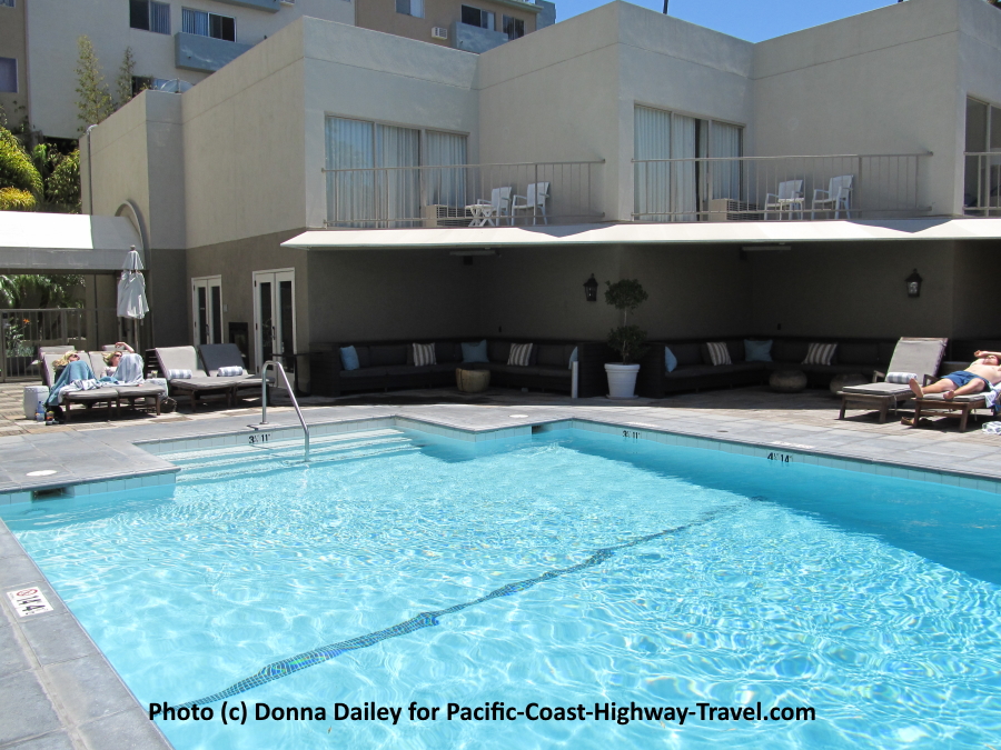 The swimming pool at Le Meridien Delfina, a luxury Santa Monica Hotel