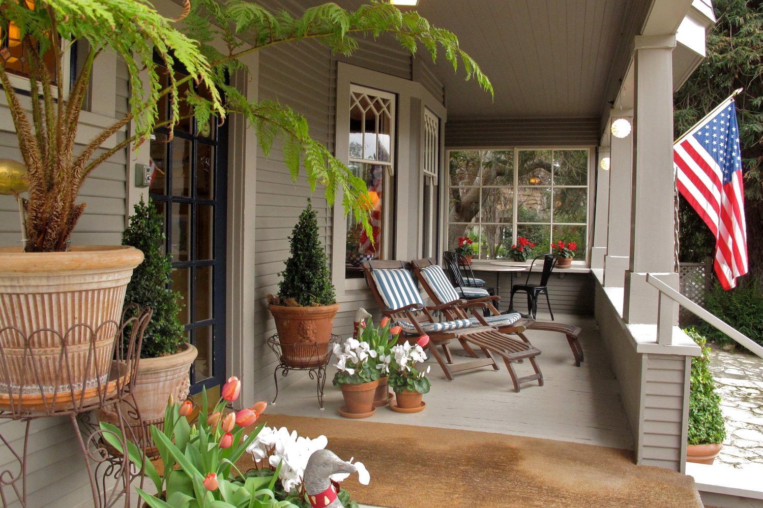 Sea View Inn, Carmel