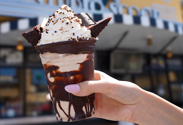 Huge Ice Cream at Universal Studios in Los Angeles