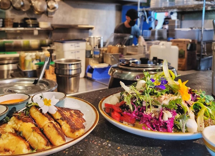 Sample dishes at Yachats Brewing in Yachats, Oregon