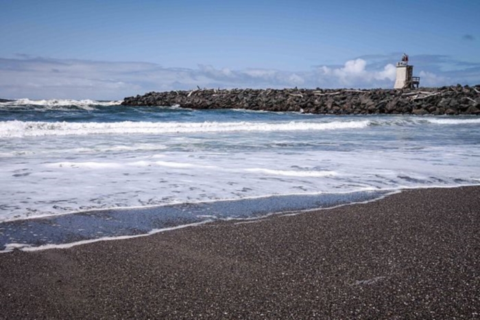 Coquille River Lighthouse in Bandon, Oregon