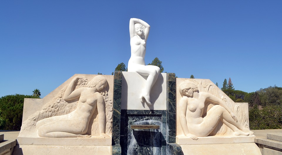 Outdoor Art Deco fountain at Hearst Castle in California