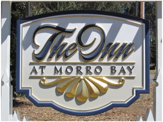 The Inn at Morro Bay offers accommodation in Morro Bay State Park, close to beach and wildlife, with outdoor pool, just off the Pacific Coast Highway.