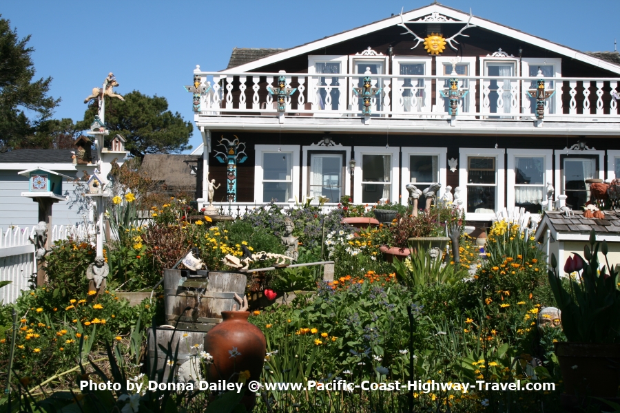 A Well-Decorated House in Mendocino