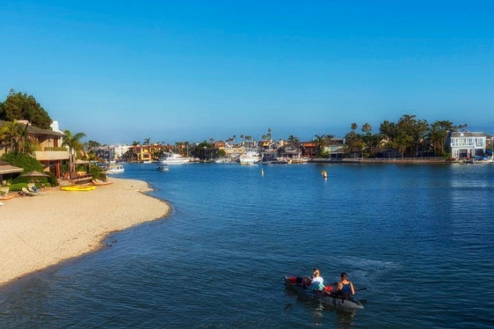 Newport Beach is a small city on the Pacific coast of southern California, right on the Pacific Coast Highway and noted for its beaches and surfing.