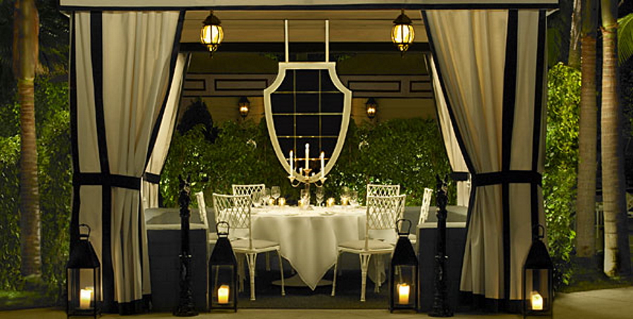 The Viceroy Santa Monica hotel is one of Los Angeles' best, a favorite of celebrities like Dustin Hoffman, Sting, Demi Moore, and Leonardo DiCaprio,