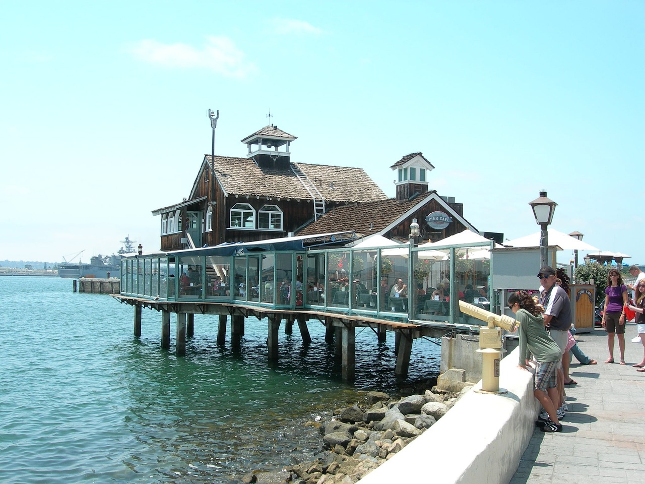 coronado-pixabay.jpg